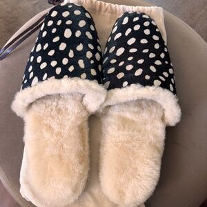 Freda Salvador Black and Cream James Shearling House Slippers